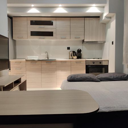 Standard Apartment By Prima Lodging เทสซาโลนิกิ ภายนอก รูปภาพ