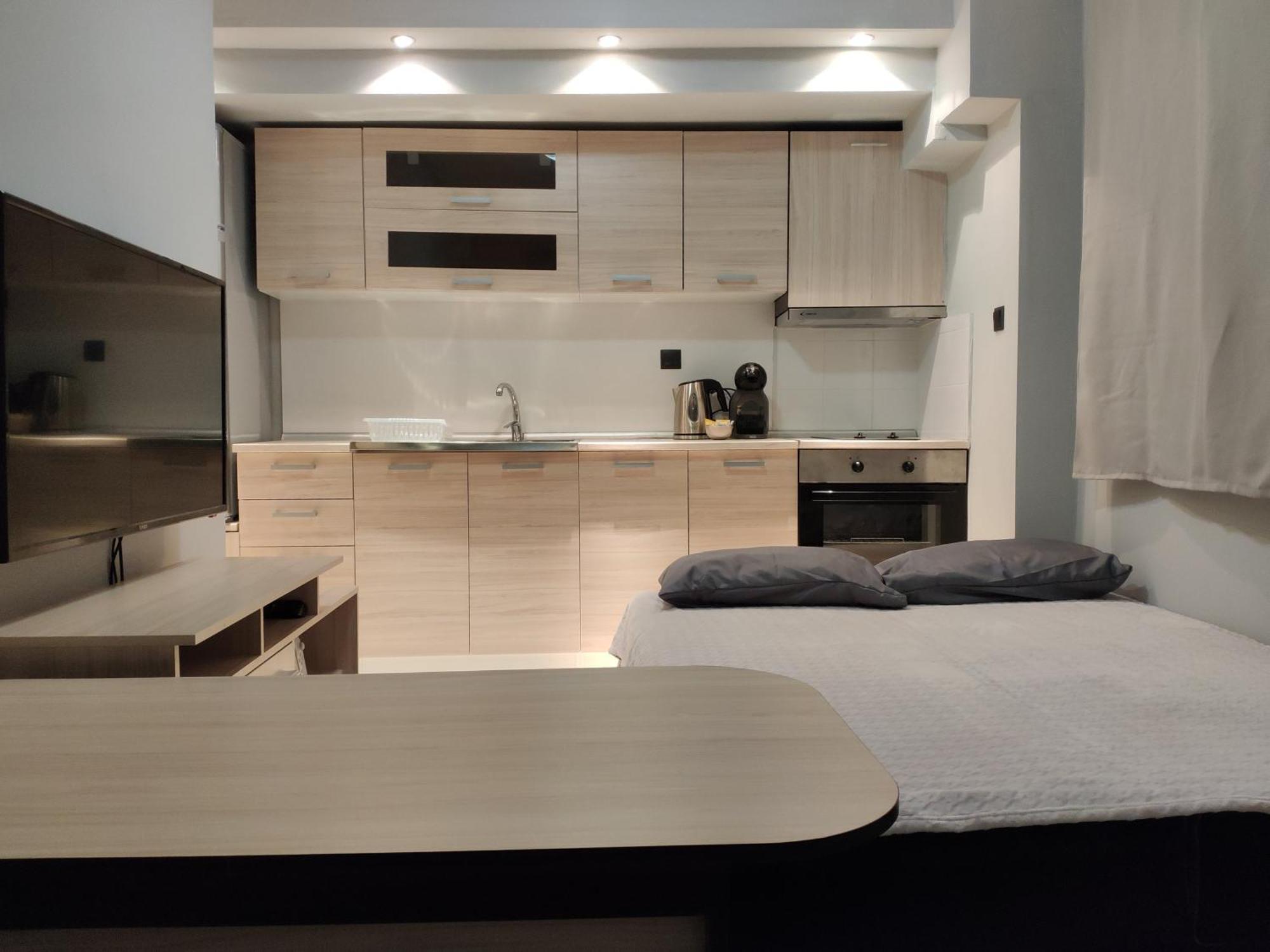 Standard Apartment By Prima Lodging เทสซาโลนิกิ ภายนอก รูปภาพ