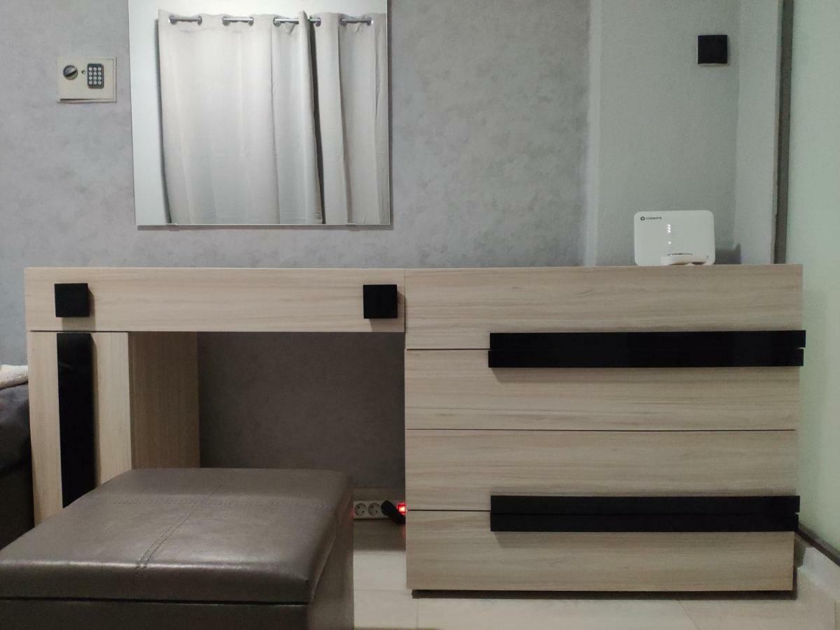 Standard Apartment By Prima Lodging เทสซาโลนิกิ ภายนอก รูปภาพ