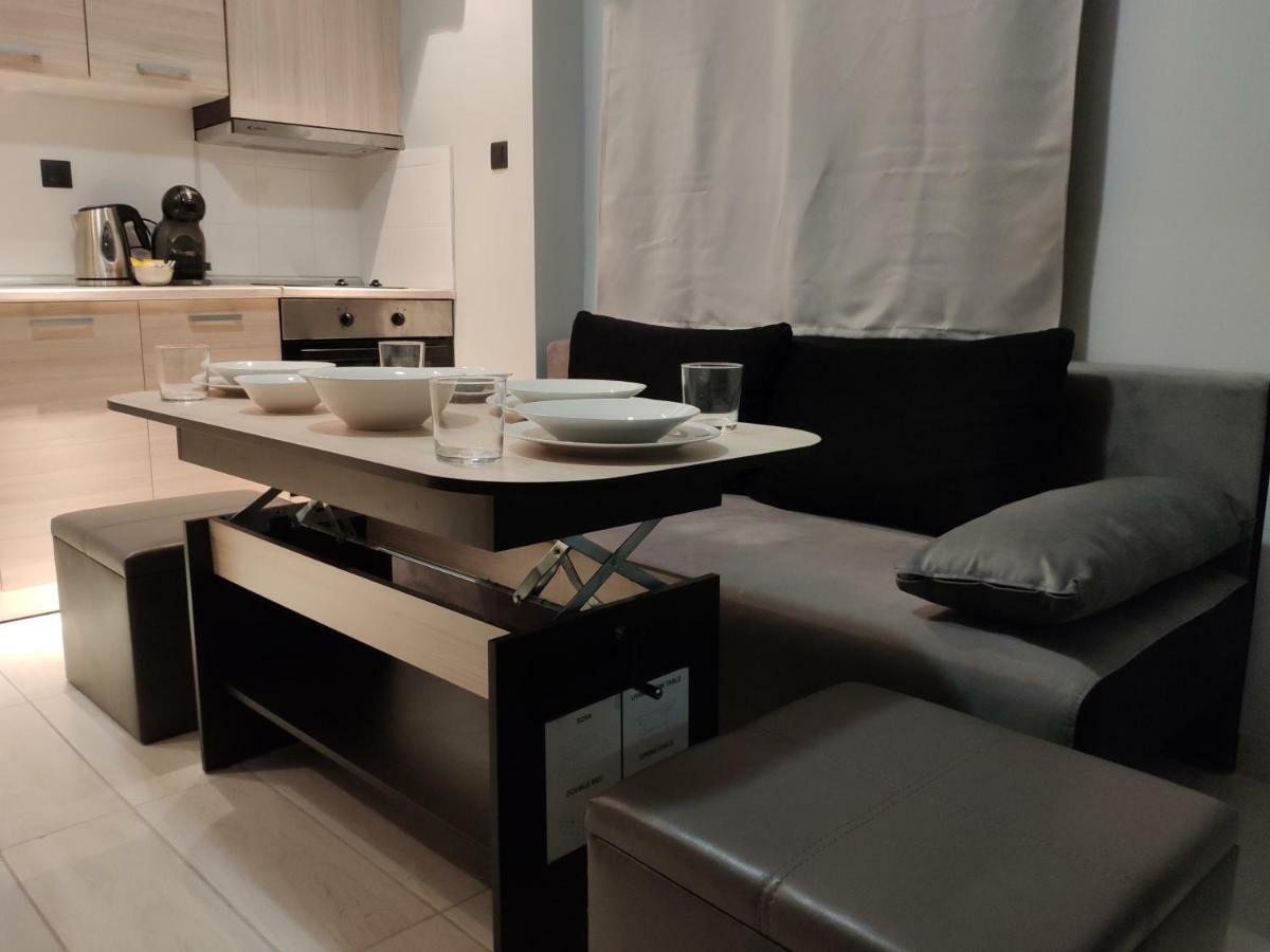 Standard Apartment By Prima Lodging เทสซาโลนิกิ ภายนอก รูปภาพ